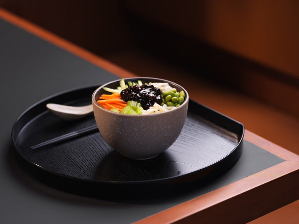 國泰北京首都國際機場貴賓室煥新啟幕 內部環境率先睇!3大特色餐飲區+舒適休憩體驗