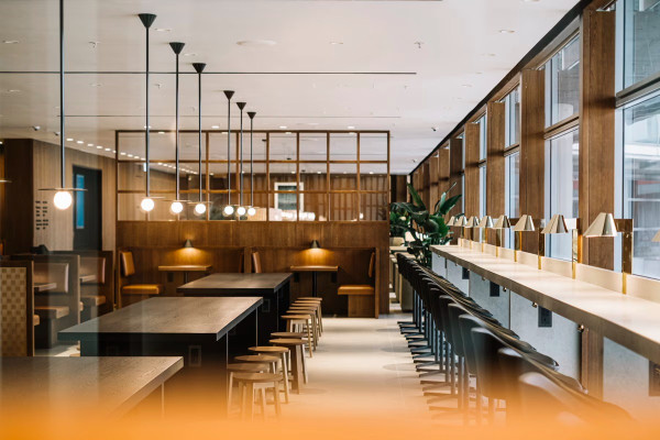 國泰北京首都國際機場貴賓室煥新啟幕 內部環境率先睇!3大特色餐飲區+舒適休憩體驗