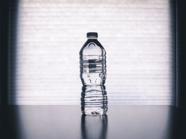 震驚！亞洲自來水微塑膠含量最高 專家教路簡單2招去除 90%