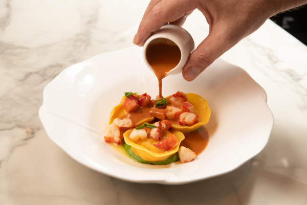 西營盤隱世人氣手工意粉店  大蝦雲吞／紙包蜆湯鱸魚／麻辣柑橘千層酥