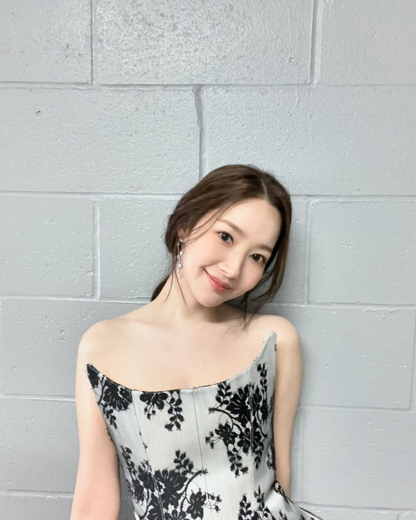 以模特兒身份出道圖片來源：IG@rachel_mypark)