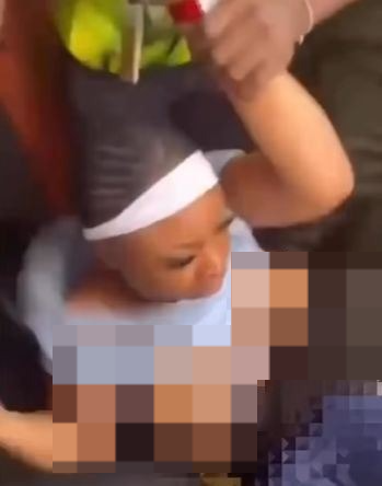 「爆炸黑名單」纏足十年！搭飛機驚覺：這款舊手機隨時被拒登機 關機拆電芯都唔得？ 