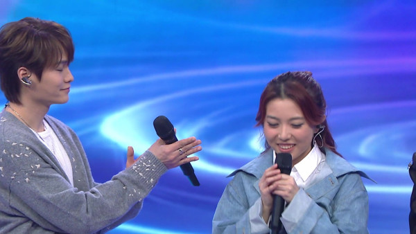 聲秀｜周智敏Emily與胡鴻鈞合唱《永久損毀》奪最高分 獲陳奐仁激讚「最完整嘅演出」