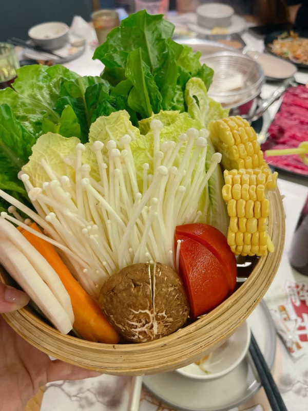 珠海口岸天地攻略。圖源：小紅書@關於美好About Good、小紅書@吾小六、小紅書@Han Meimei、小紅書@1ddddd、小紅書@費洛蒙小姐、小紅書@陽光小獅子 Sunny