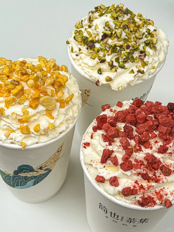 珠海口岸天地攻略。圖源：小紅書@關於美好About Good、小紅書@吾小六、小紅書@Han Meimei、小紅書@1ddddd、小紅書@費洛蒙小姐、小紅書@陽光小獅子 Sunny