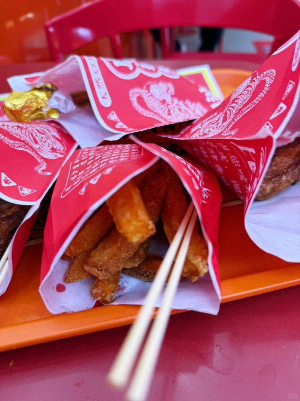 珠海口岸天地攻略。圖源：小紅書@關於美好About Good、小紅書@吾小六、小紅書@Han Meimei、小紅書@1ddddd、小紅書@費洛蒙小姐、小紅書@陽光小獅子 Sunny