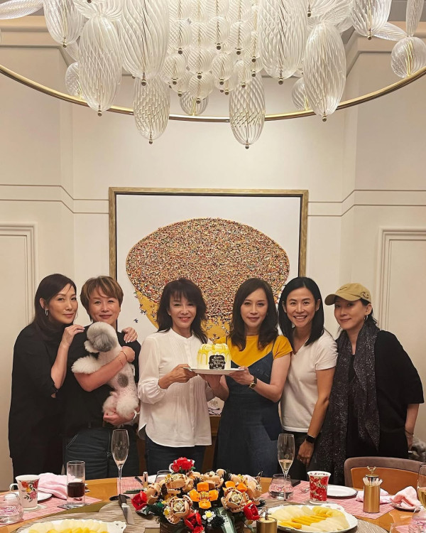 吳美珩息影後最新近照罕有曝光 Do姐6人閨密團時隔兩年半終合體