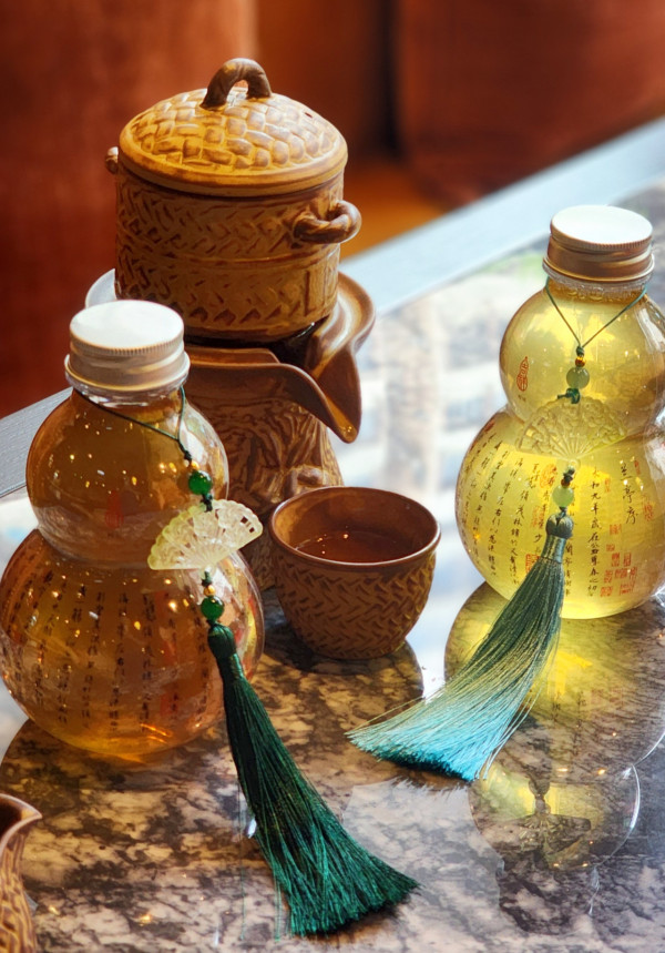 銅鑼灣點心咖啡館創意新品登場  紫芋蛋黃巴斯克／八味拼盤／葫蘆水果茶