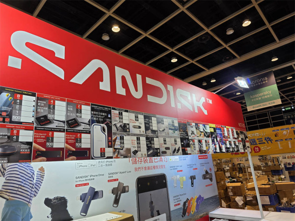 電腦節2025 現場搶先直擊展商筍貨優惠合集 Apple 都有得平！