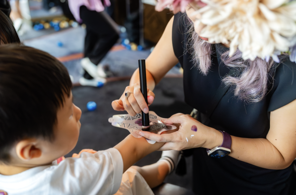 Aqua與胡同推出夏日週末早午餐 銀鱈魚西京燒/宮保蝦/胡同片皮鴨