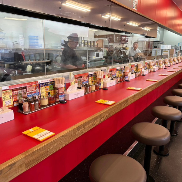 男子澳門酒店用熱水壺打邊爐 網民批唔衛生:聽過有人拎嚟浸襪