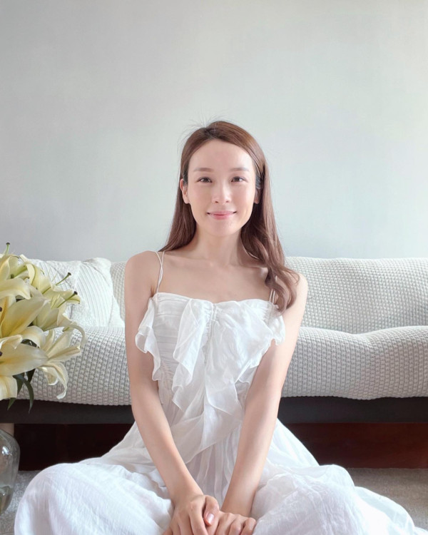 李佳芯晒素顏真面目連毛孔都見到！零濾鏡真實膚況震驚網民：無人完美