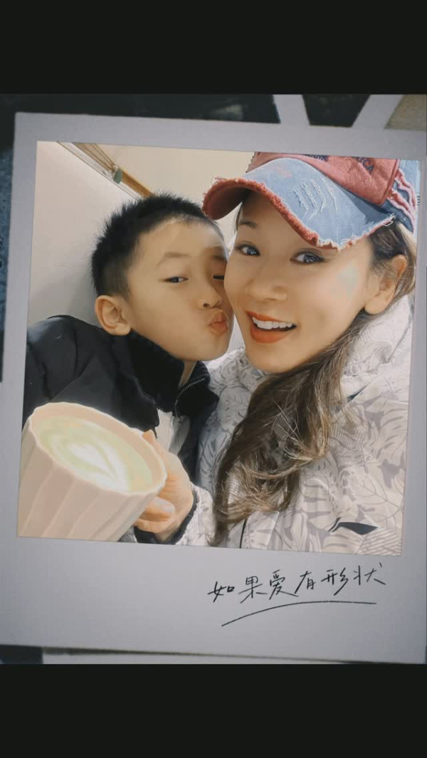 楊思琦首度重提與女兒生父吳帥拒復合 罕談現任老公真實身份並非富商