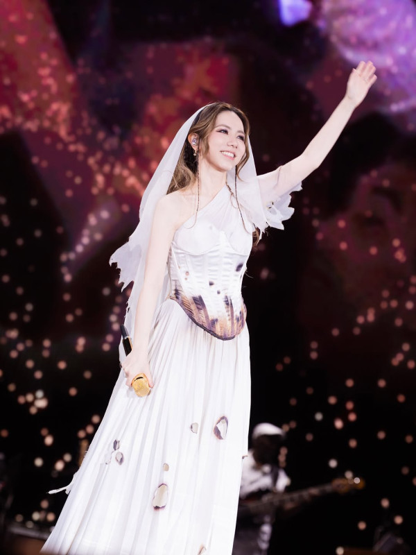 G.E.M香港演唱會2025（圖片來源︰IG@gem0816）