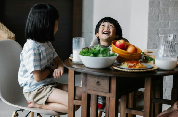 腦退化吃什麼好？日本精神科醫生分享防腦退化早餐 乳酪加3物助預防動脈硬化