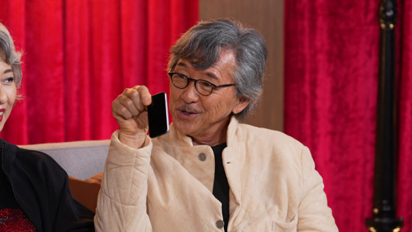 林子祥葉蒨文親揭不接觸社交媒體背後真相 霸氣曝演唱會不用提詞機之謎