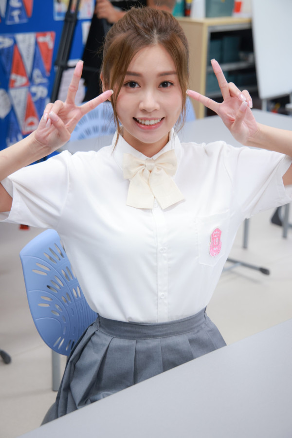 女神配對計劃｜5大女神青春校服look全公開！葉蒨文GM回到校園合襯指數爆燈