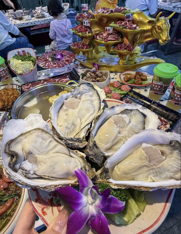 三頭牛·潮汕火鍋廠。圖片來源：小紅書@冷漠的selena