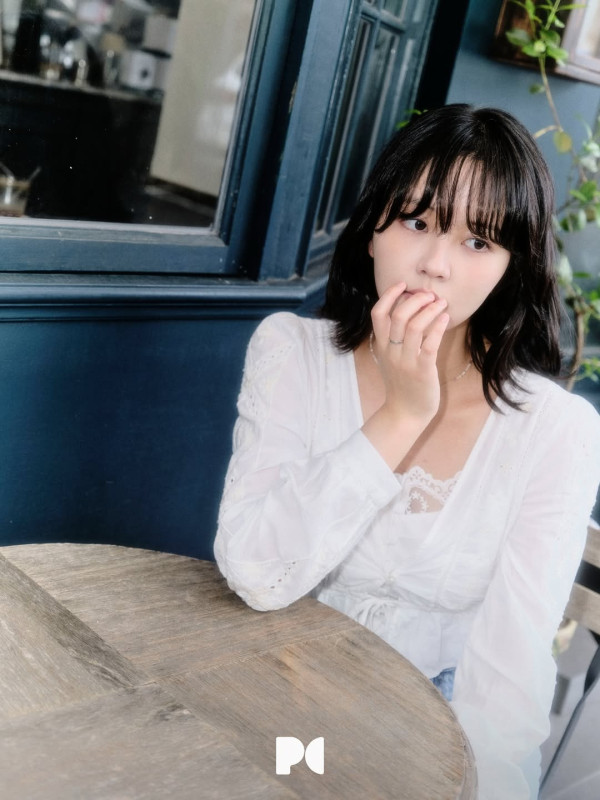 中長髮型（圖片來源：IG@wow_kimsohyun）