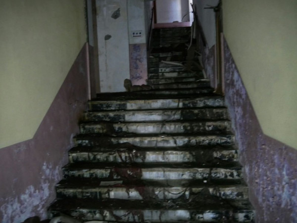 荒廢24年「鬼屋旅館」 曾歷離奇火災事故 熱門廢墟靈探勝地【多圖】