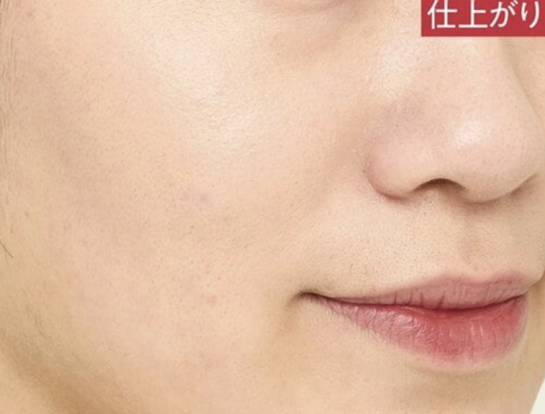 2025年上半年最佳氣墊粉底第一位：Fit Glow Cushion 輕盈透亮氣墊粉底 #02自然色