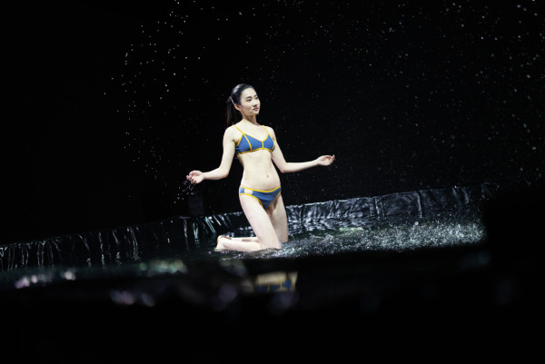 香港小姐2025｜14位佳麗破天荒推水著泳衣MV 水漾畫面逐格睇突破港姐傳統