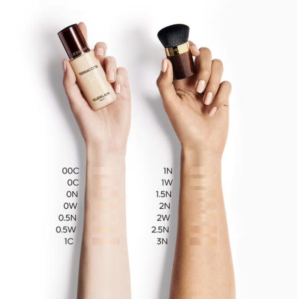  2025年上半年最佳粉底液第2位：GUERLAIN Terracotta Le Teint Glow 亮采粉底液 #1N Neutral