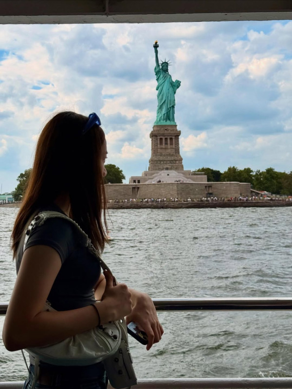 近照現超壯手臂（圖片來源：IG@neinei.1010）