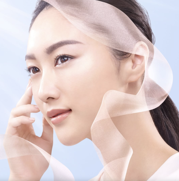 2025年上半年最佳粉餅第1位：Infinity Skin Luminance Foundation 光感亮肌精華粉底 #OC-410 Ocher