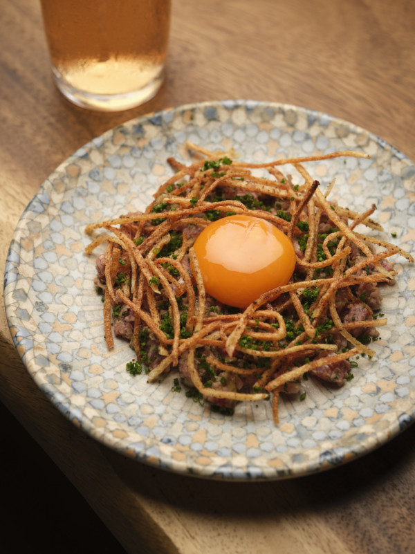 灣仔英式麵包酒館超創新餐點  豬油鬆餅／松露布丁／芒椰西米酥