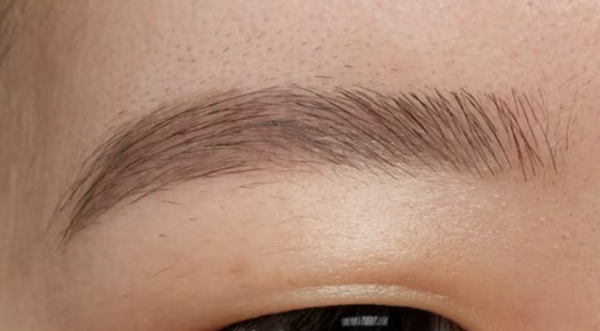 2025年上半年最好用眉筆：CANMAKE Styling Edge Eyebrow 精細薄芯型眉筆 #02