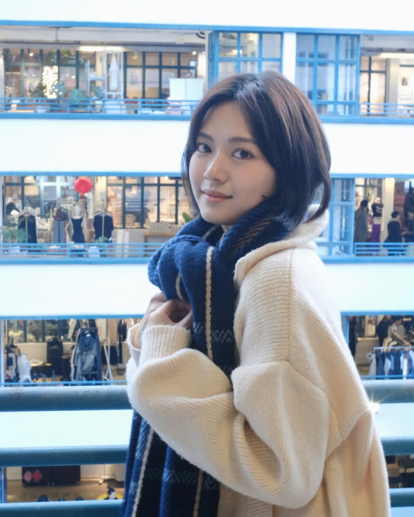 25歲游嘉欣一反常態罕晒泳衣照開邪惡大窿 身材二度發育眼前一亮：太犯規！