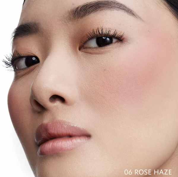 2025年上半年好用胭脂：YSL 高訂皮革胭脂 #06 玫瑰色