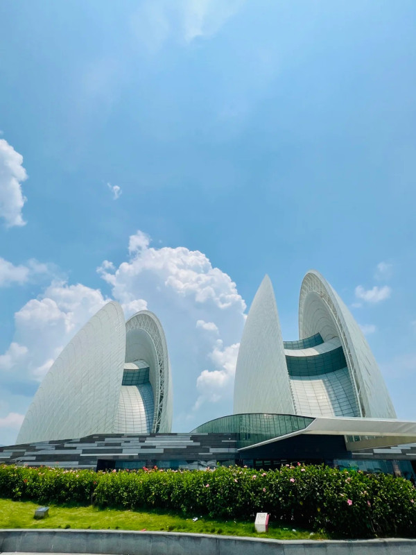 澳門珠海三日兩夜行程。圖片來源:澳門特別行政區政府旅遊局、小紅書@羅小萌萌萌、小紅書@蛋撻就愛吃睡、Trip..com、小紅書@悠行的珊珊紫、小紅書@M&G、小紅書@西江月