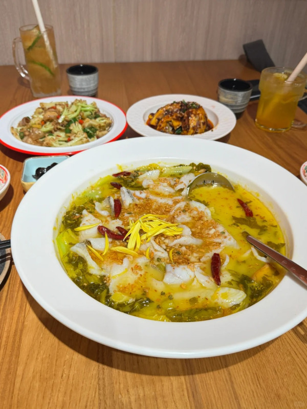 【香港酸菜魚推介】正宗酸菜魚7間必食推介 四川老壇酸菜＋嫩滑無骨黑魚片