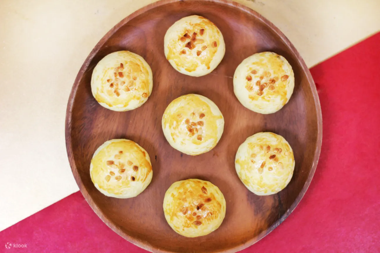 自助烘焙店推杜拜朱古力開心果月餅工作坊！取材至包裝親自完成/送中秋月餅禮盒