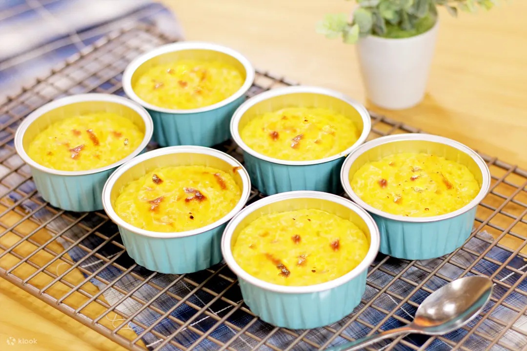 自助烘焙店推杜拜朱古力開心果月餅工作坊！取材至包裝親自完成/送中秋月餅禮盒