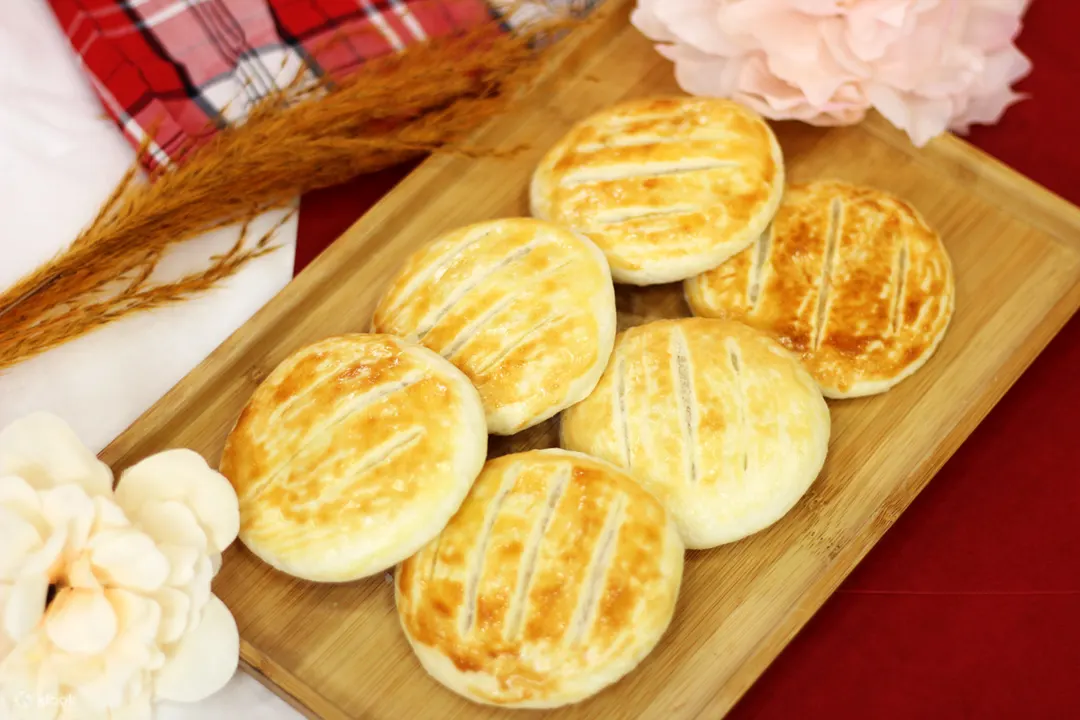 自助烘焙店推杜拜朱古力開心果月餅工作坊！取材至包裝親自完成/送中秋月餅禮盒