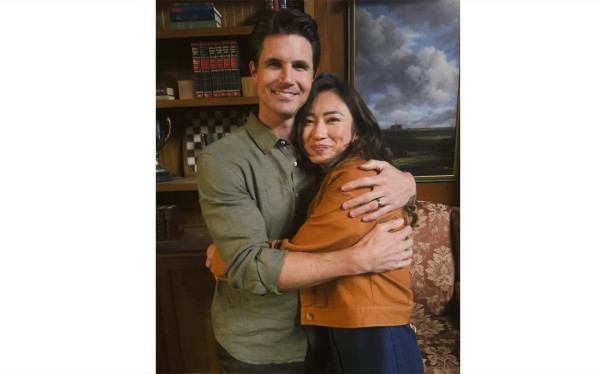 苗彤不靠父親進軍荷里活（圖片來源:IG@phoebemiu）