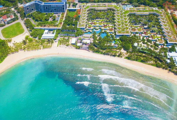 三亞度假酒店浴缸驚見冒出蠕動紅線蟲 酒店1理由拒絕減免房費 