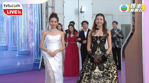 香港小姐2025｜逾50位女藝人性感亮相紅地氈！李芷晴魔鬼身材拋窒全場