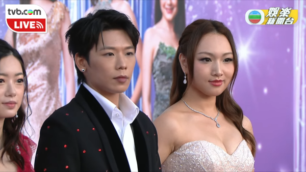 香港小姐2025｜逾50位女藝人性感亮相紅地氈！李芷晴魔鬼身材拋窒全場