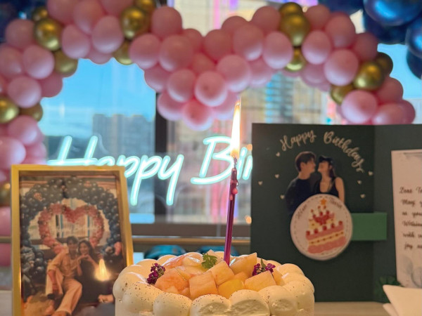 楊茜堯羅子溢生日拍拖放閃9年婚姻甜如初戀！公園貼地約會抽盲盒影chiikawa