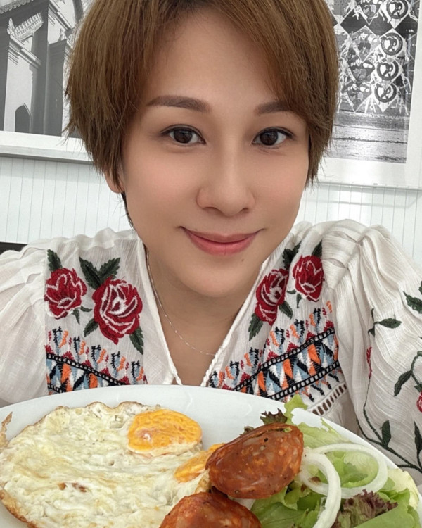 49歲文頌嫻驚爆疑似婚變回復單身？13年婚姻近況一細節露出端倪引爆揣測