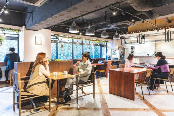 住客應盡量在酒店公共空間會見訪客