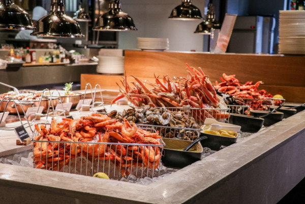 Hotel ICON阿拉斯加帝王蟹宴自助餐 任食即燒蟹腳／黃金炒蟹／蟹肉多士