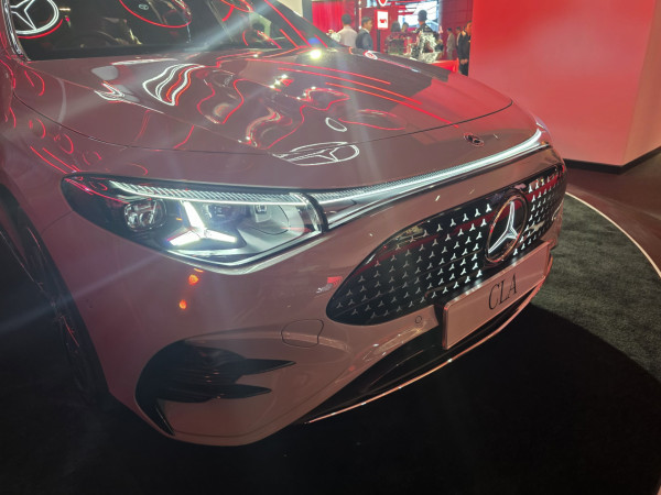 平治 CLA 純電革命 MBUX 智能系統電動車掀新標準 定價$49.9萬起 