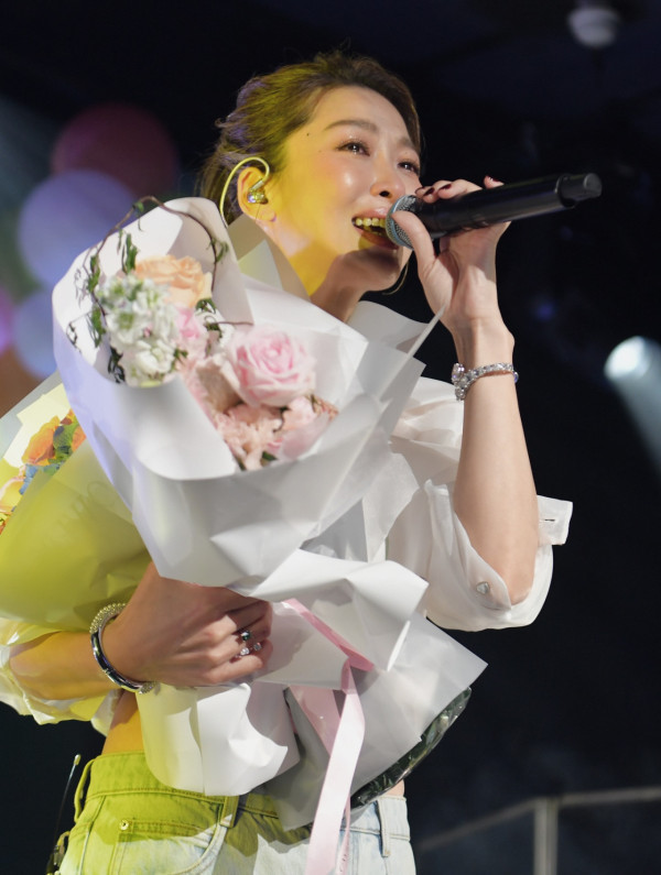 TVB視后驚喜擔任周勵淇演唱會嘉賓！驚揭微妙緣份原來同年同月同日生