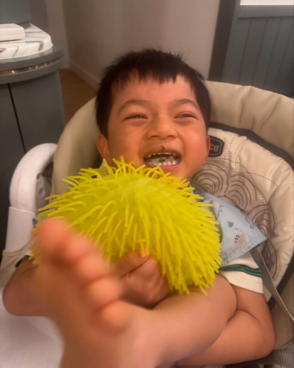 何雁詩鄭俊弘天使仔仔開學上堂兩星期 入讀特殊幼稚園適應情況超預期