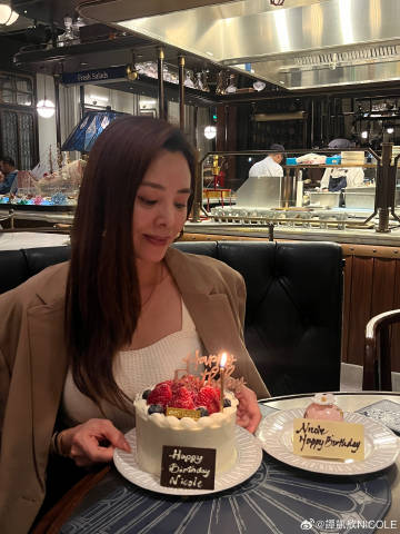 身份是譚凱琪家姐?!(圖片來源:微博@譚凱欣NICOLE)